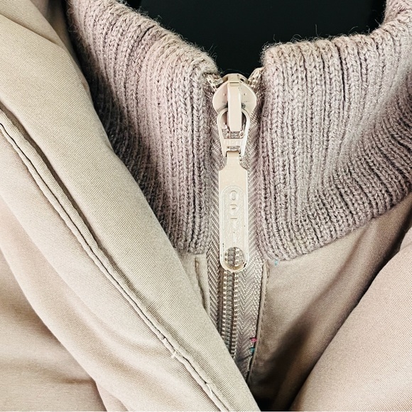 Vintage Winter Puff Shoulder Jacket by Casual Club Large - Picture 7 of 9